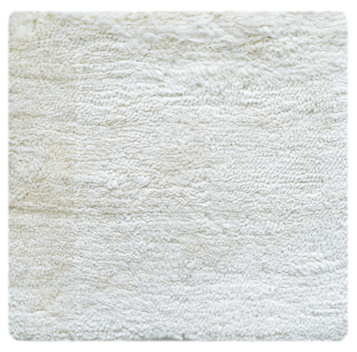 Alpaca Bloom in Ivory, a Rugberry Reserve rug hand-knotted in alpaca, made entirely to measure