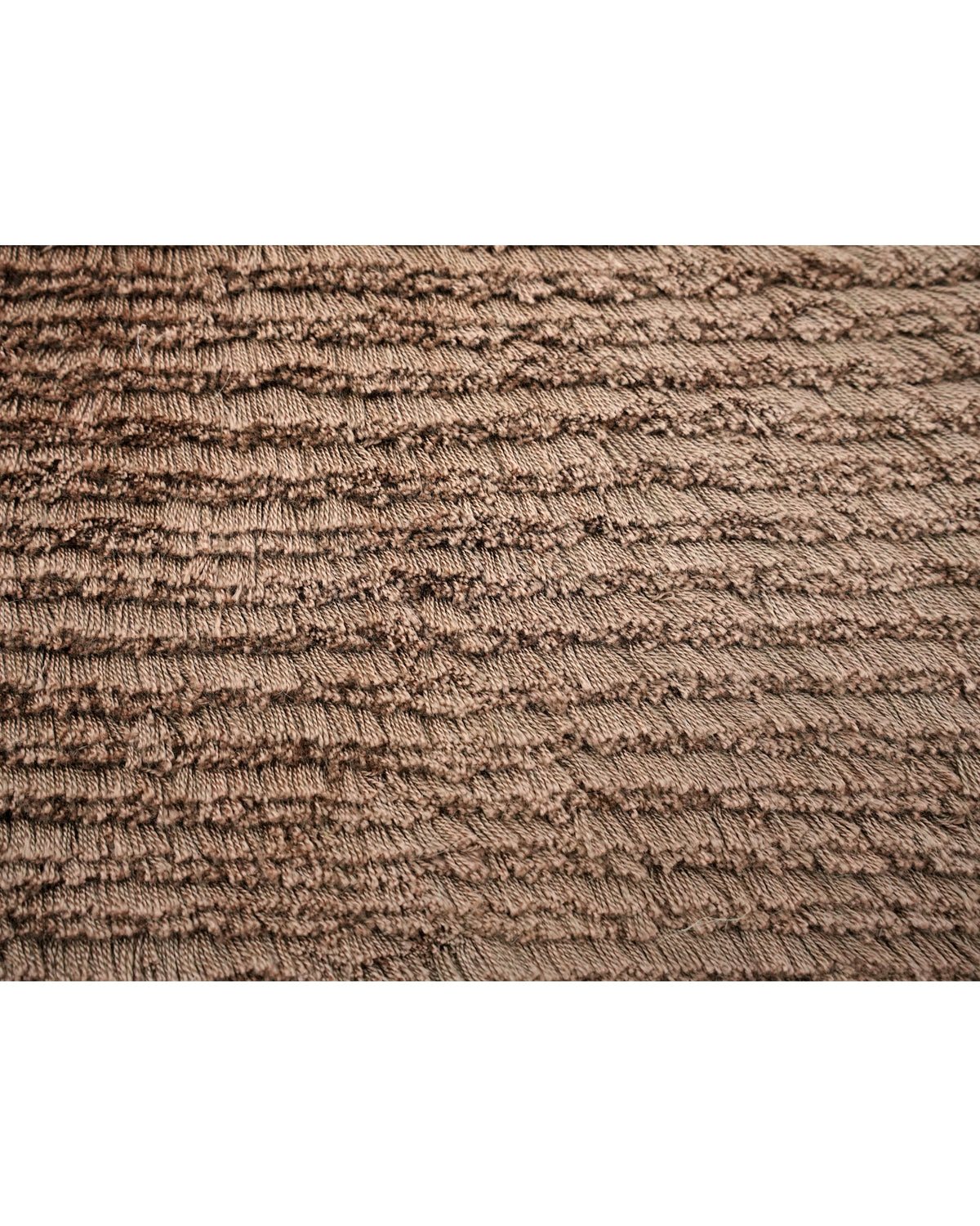 Silk Ridge, close detail of the ribbed handloom silk surface