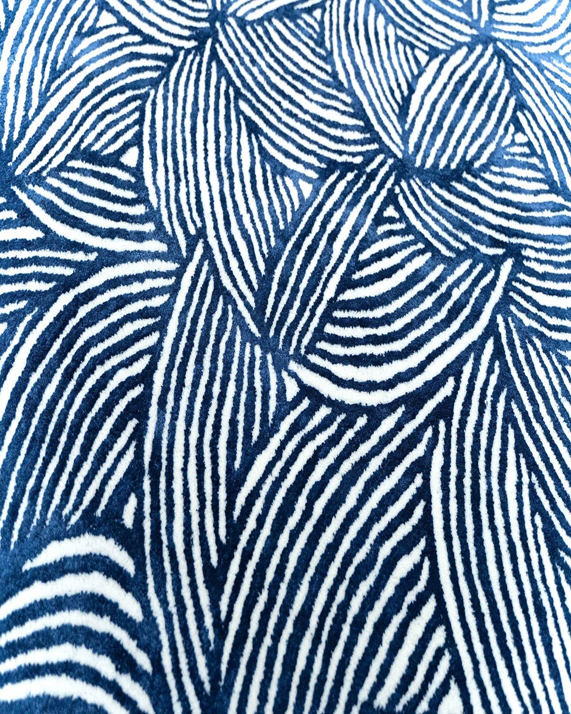 rugberry-allure-wool-silk-rug-3