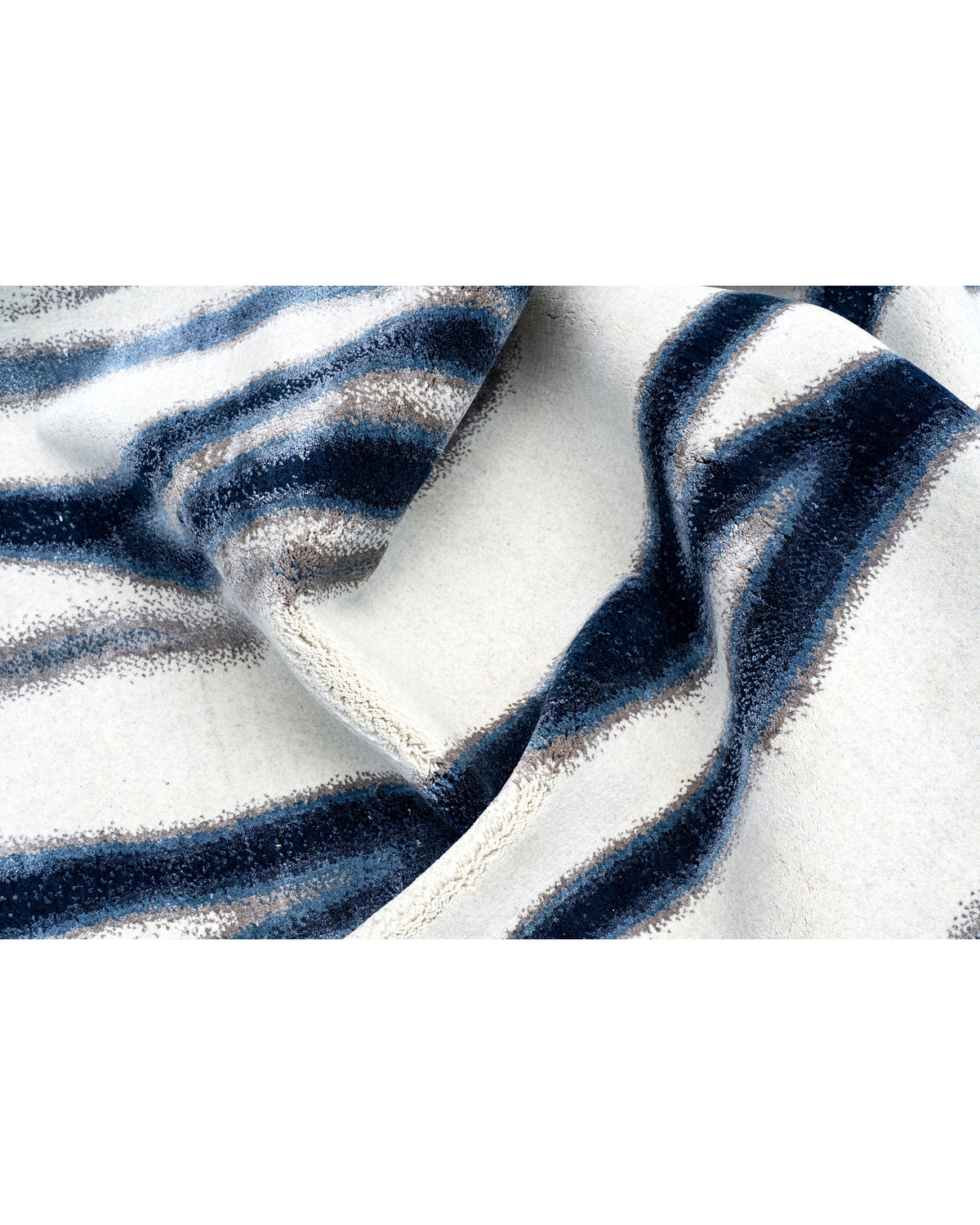 Strata Wool & Silk Rug